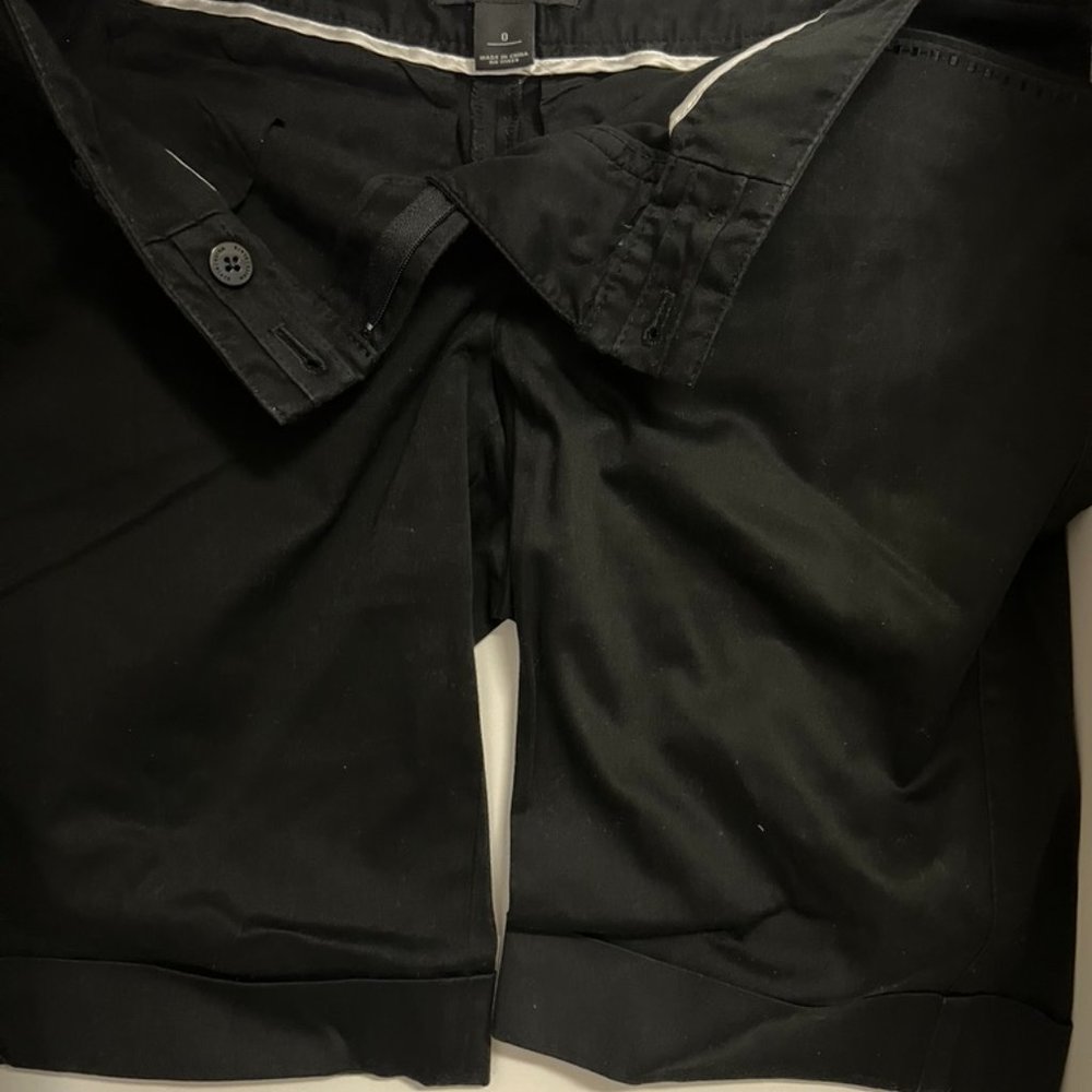 White House Black Market Short